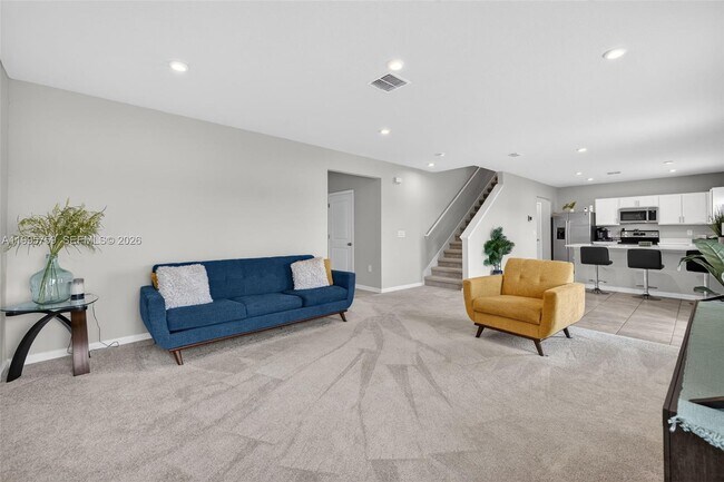 Building Photo - 220 Raspberry Rd