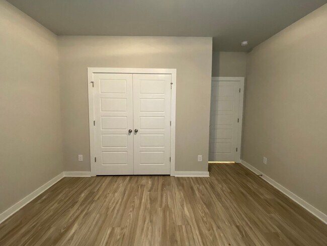 Building Photo - Home for Rent in Jemison, AL!