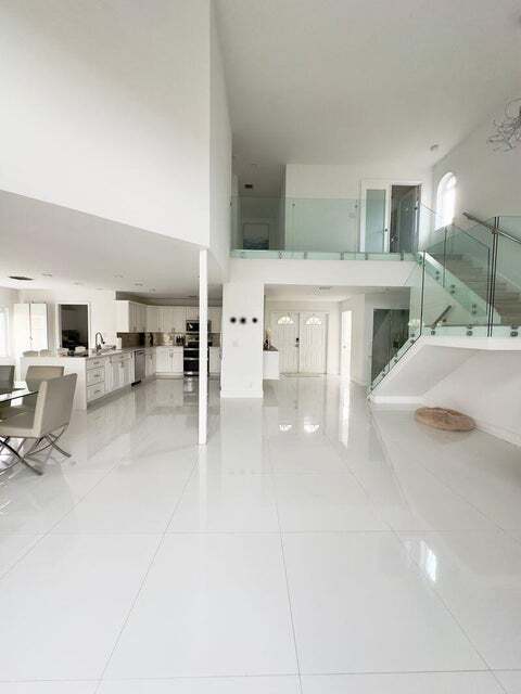 Building Photo - 6231 NW 58th Way