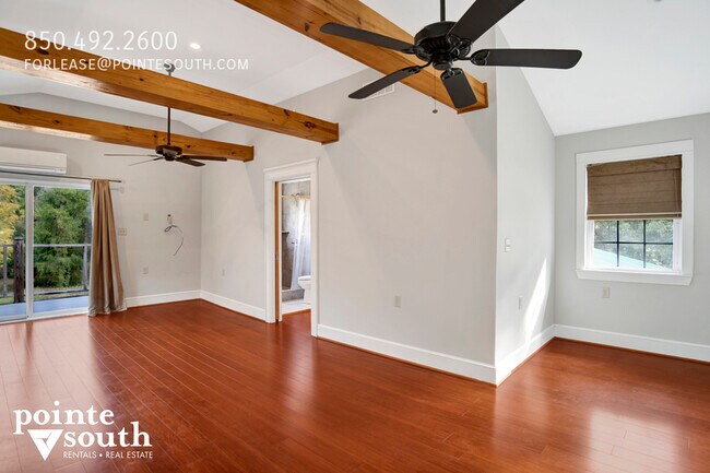 Building Photo - 18870 Highland Dr