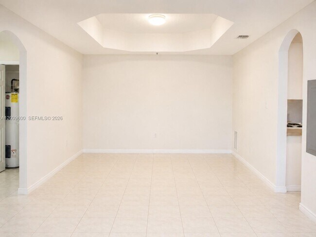 Building Photo - 6630 NW 114th Ave