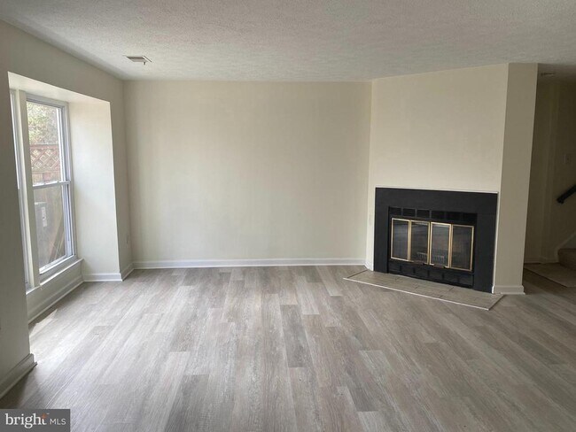 Building Photo - 13433 Whitechurch Cir