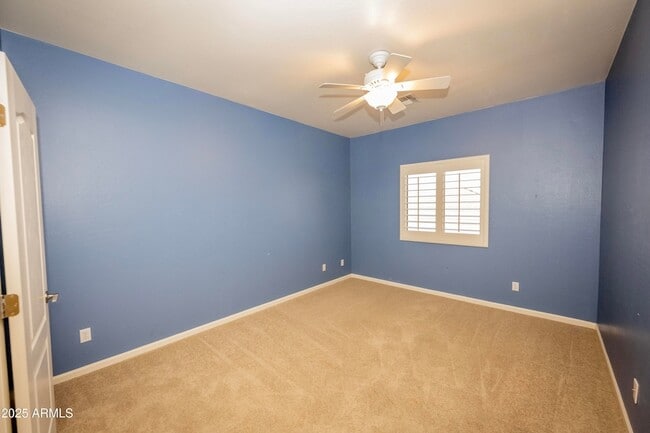 Building Photo - 42920 N Raleigh Ct