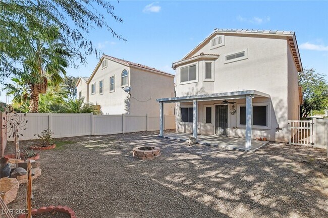 Building Photo - 1123 Aldenwood Ave