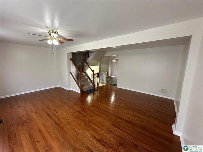 Building Photo - 118 Knollwood Dr