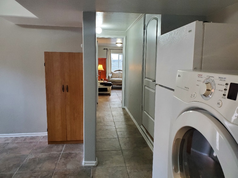 Building Photo - 8744 Soapberry Dr