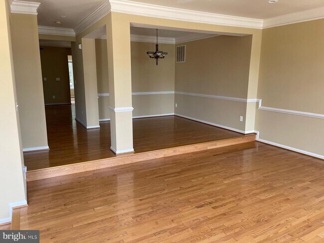 Building Photo - 22560 Scattersville Gap Terrace