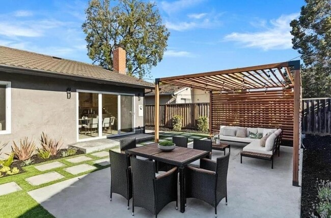 Building Photo - 1439 Bittern Dr