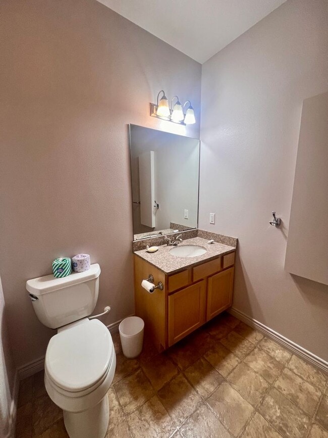 Building Photo - Cozy 2Bd 2Ba El Dorado Condo in Bellingham...