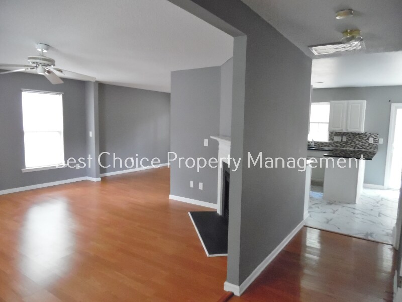 Building Photo - 4 Oyster Bay Ct