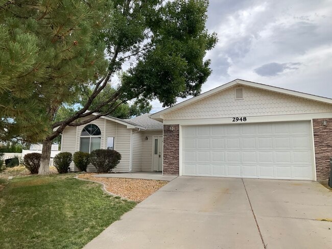 Building Photo - 2948 Trinity Peaks Way