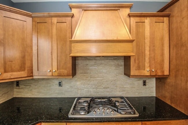 Building Photo - 13922 45th Dr SE