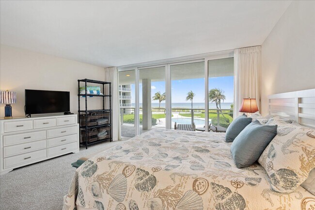 Building Photo - 1213 S Ocean Blvd