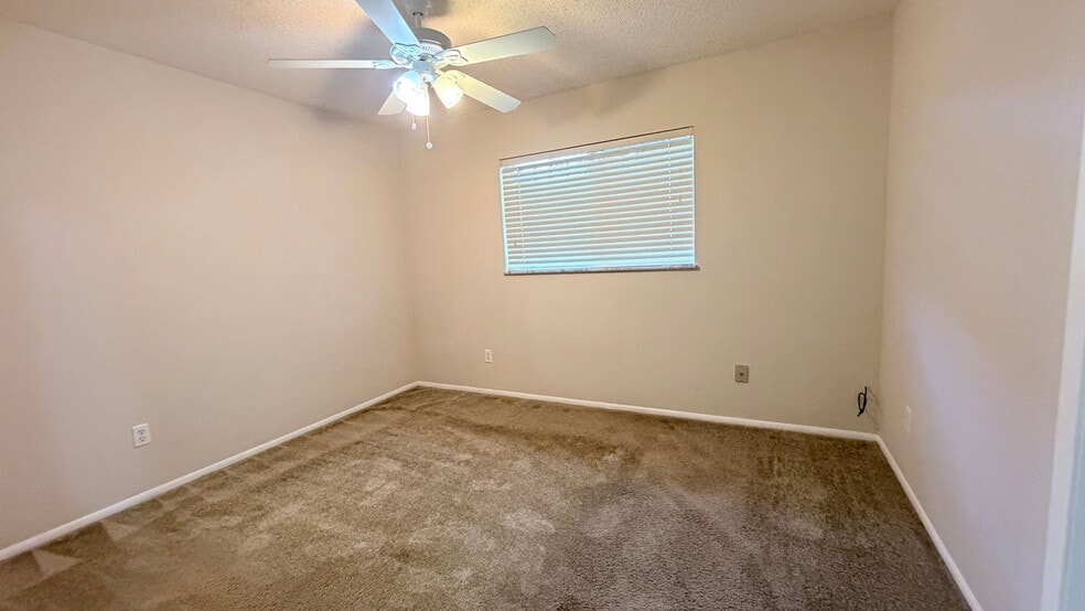 Building Photo - 603 Pheasant Ave