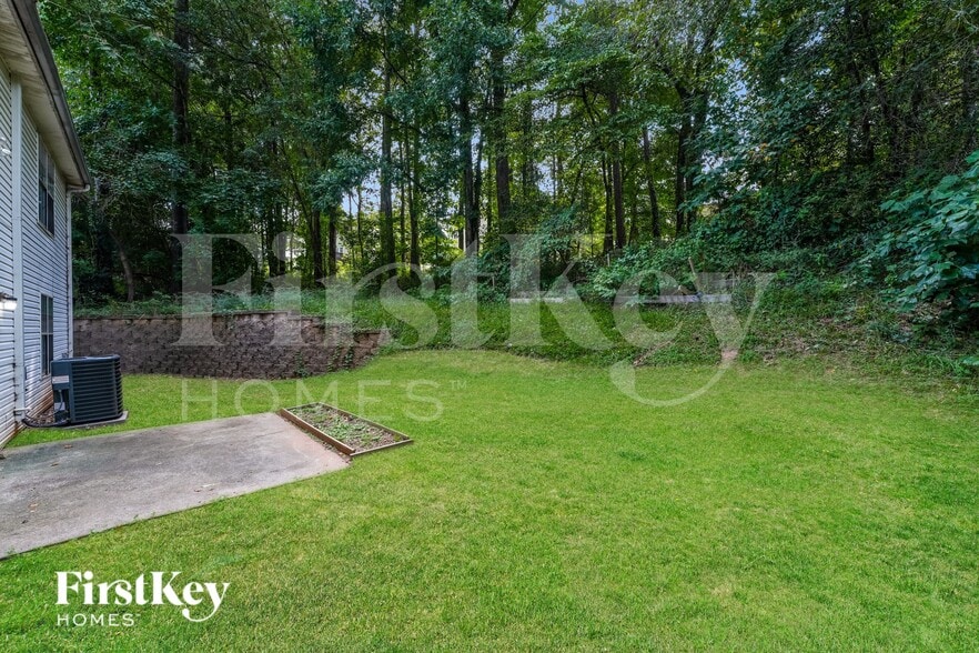 Building Photo - 7166 Stonebrook Ln