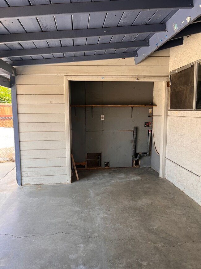 Building Photo - Cozy Home in San Jacinto on Large Lot