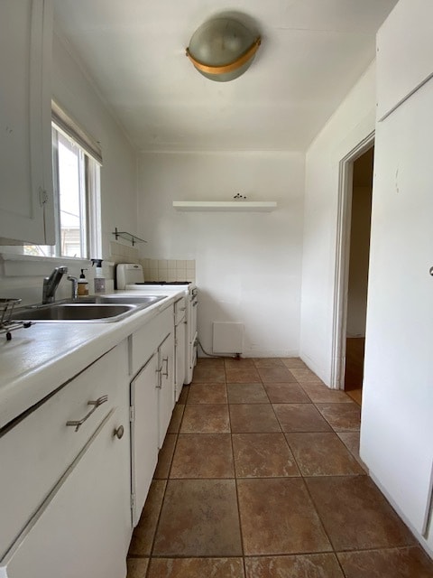 Building Photo - 649 Santa Clara Ave