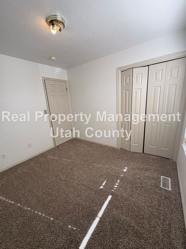 Building Photo - Half Off First Months Rent! New Lower Price!