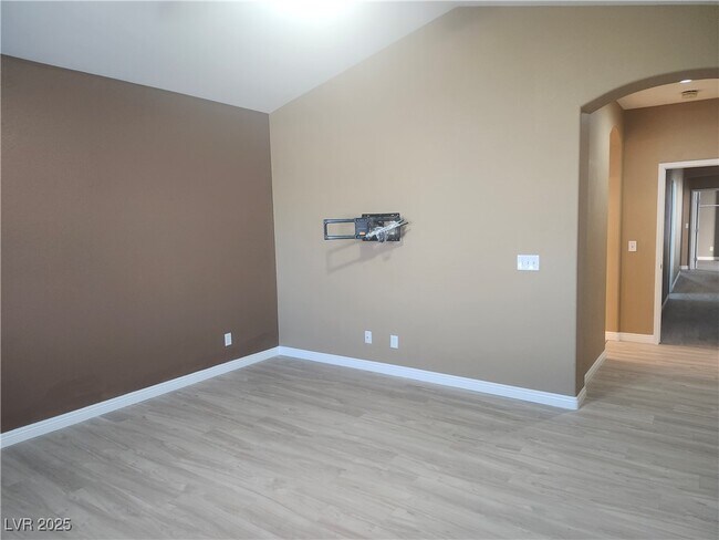 Building Photo - 5154 Walbrook Ln