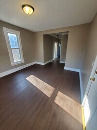 Building Photo - 1113 61st St