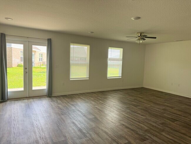 Building Photo - 706 Widgeon Wy