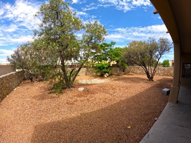 Building Photo - 2491 Pagosa Hills Ave