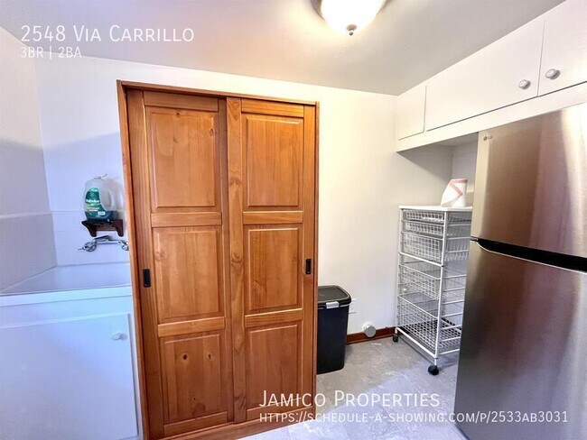 Building Photo - 2548 Vía Carrillo