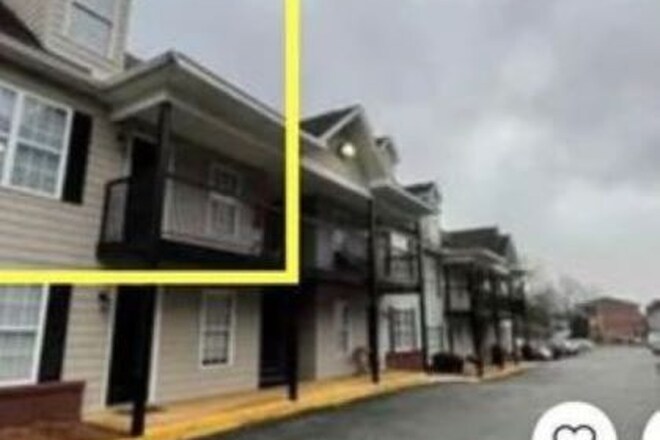 End unit condo-Second floor - 535 W Glenn Ave