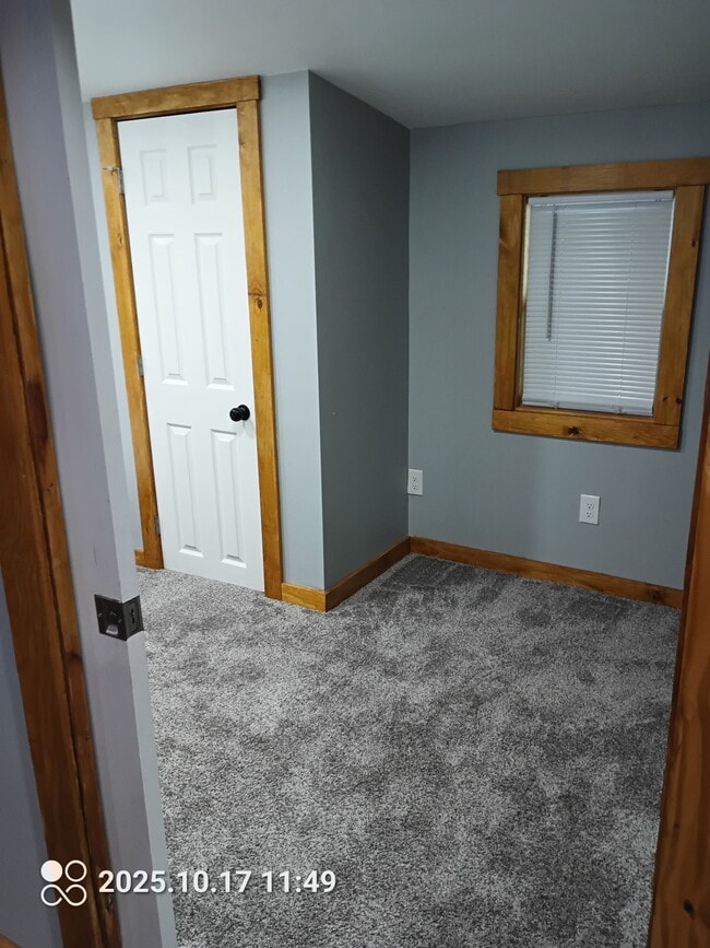 Building Photo - 3881 NC-133