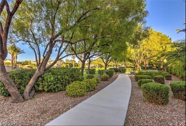 Building Photo - 5815 Field Breeze St