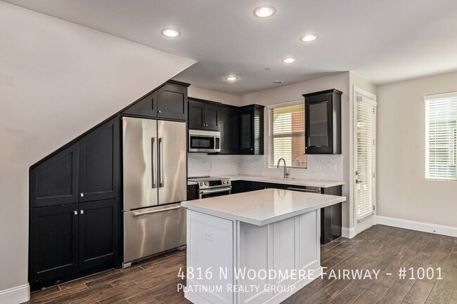 Building Photo - 4816 N Woodmere Fairway