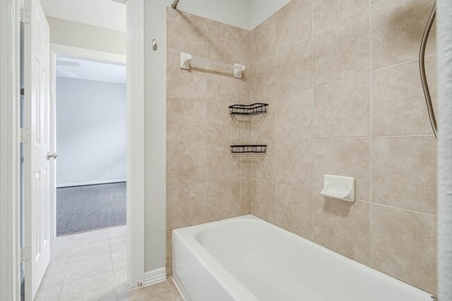 Building Photo - 6114 Sienna Arbor Ln