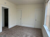 Building Photo - 260 N Wycombe Ave