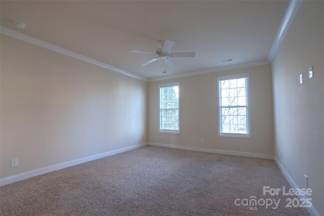 Building Photo - 6426 Hove Rd