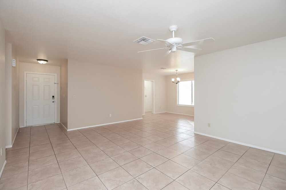 Building Photo - 4614 W Orchid Ln