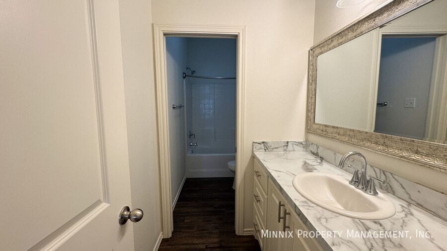 Building Photo - 2017 102nd St