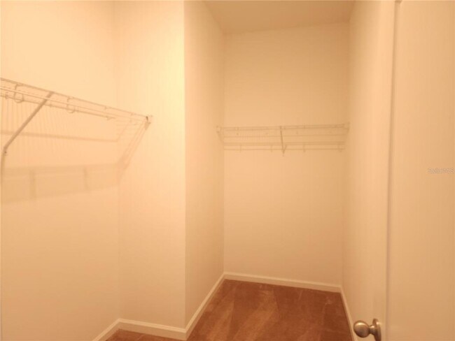 Building Photo - 3230 Stratton Cir