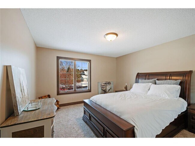 Building Photo - 6111 Kalen Dr