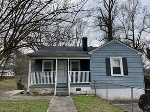 Building Photo - Three Bedroom Home in Gastonia