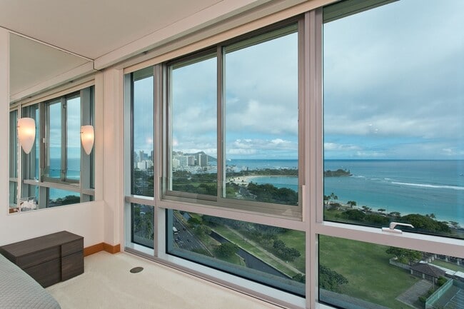 Building Photo - 1288 Ala Moana Blvd