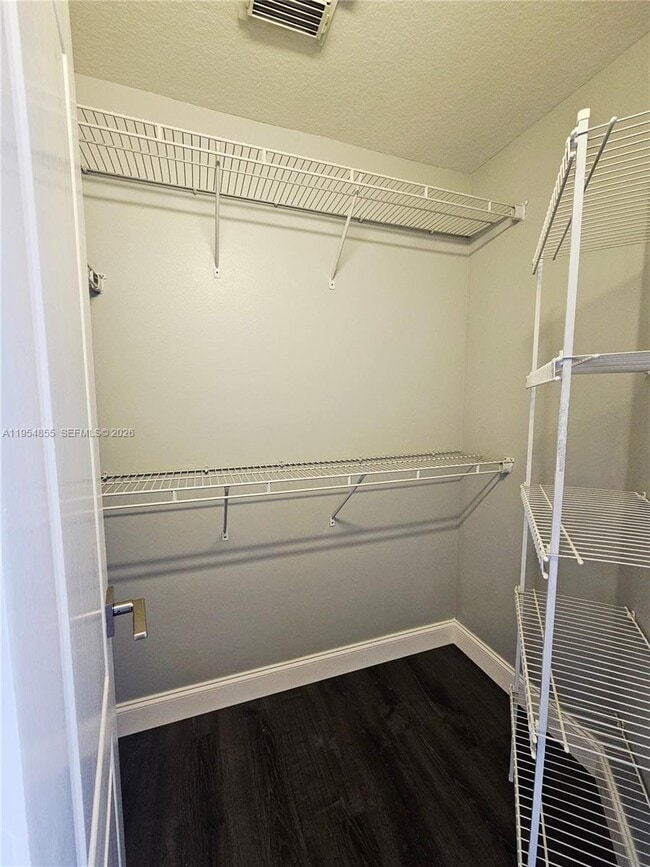 Building Photo - 2161 SW Imperial St