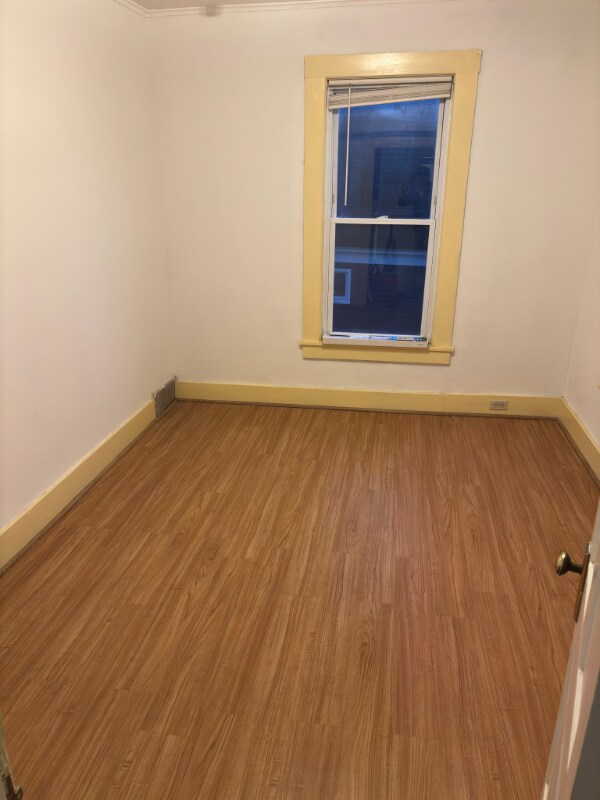 Building Photo - 47 Elkins St