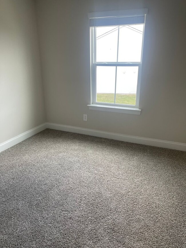Building Photo - BRAND NEW, energy-efficient condo townhous...
