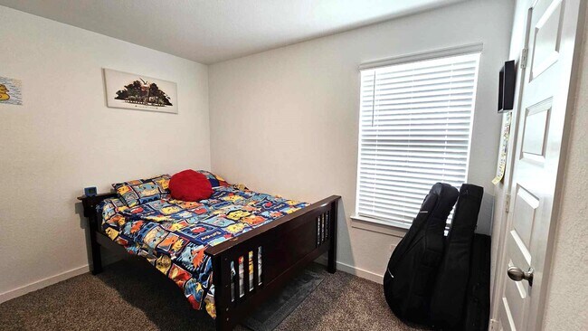 Building Photo - 31814 Whittis Hl Wy