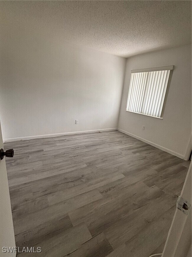 Building Photo - 3250 10th St N