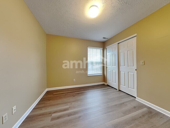 Building Photo - 6493 Lorinda Dr