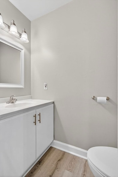 Building Photo - 115 Colonial Pkwy