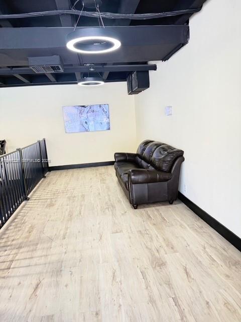 Building Photo - 404 NW 68th Ave