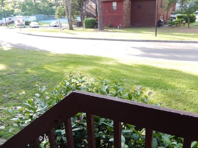 Building Photo - 786 Timberway Ct