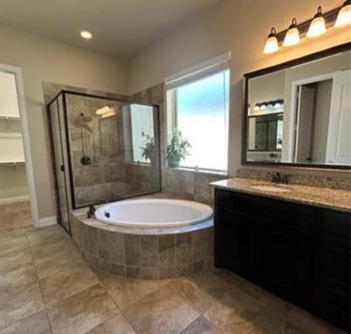 Building Photo - 526 Evergreen Dr